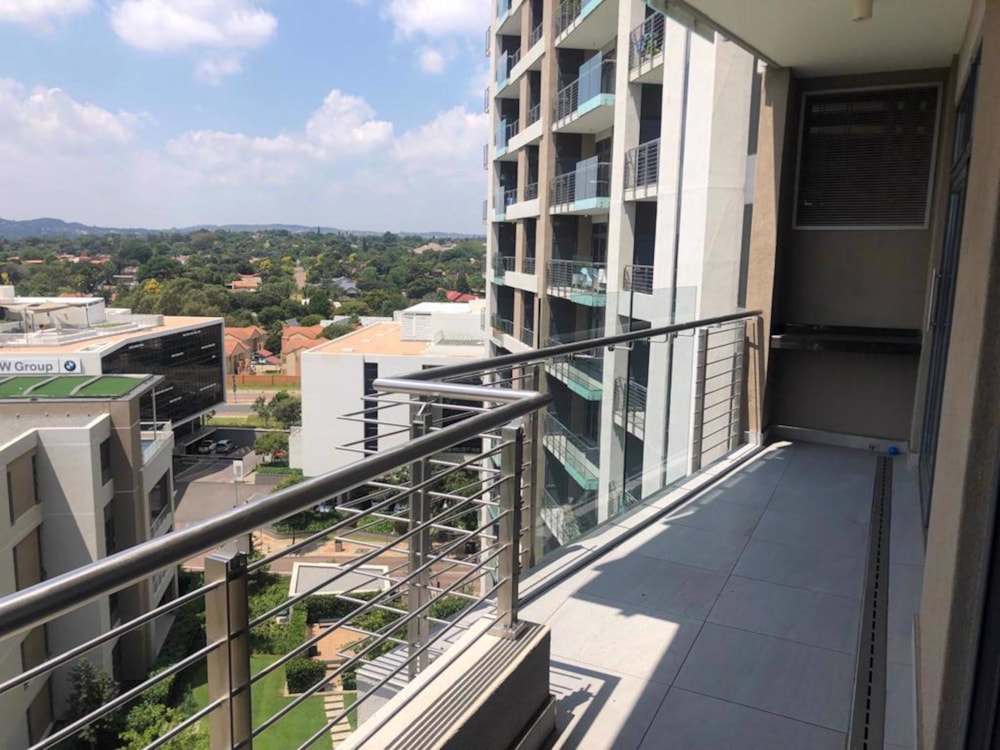 Apartment for sale in Menlyn - PT1567619