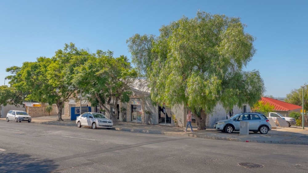 Commercial retail property for sale in Bredasdorp - 1SW1567734 Commercial retail property for sale in Bredasdorp - 1SW1567734