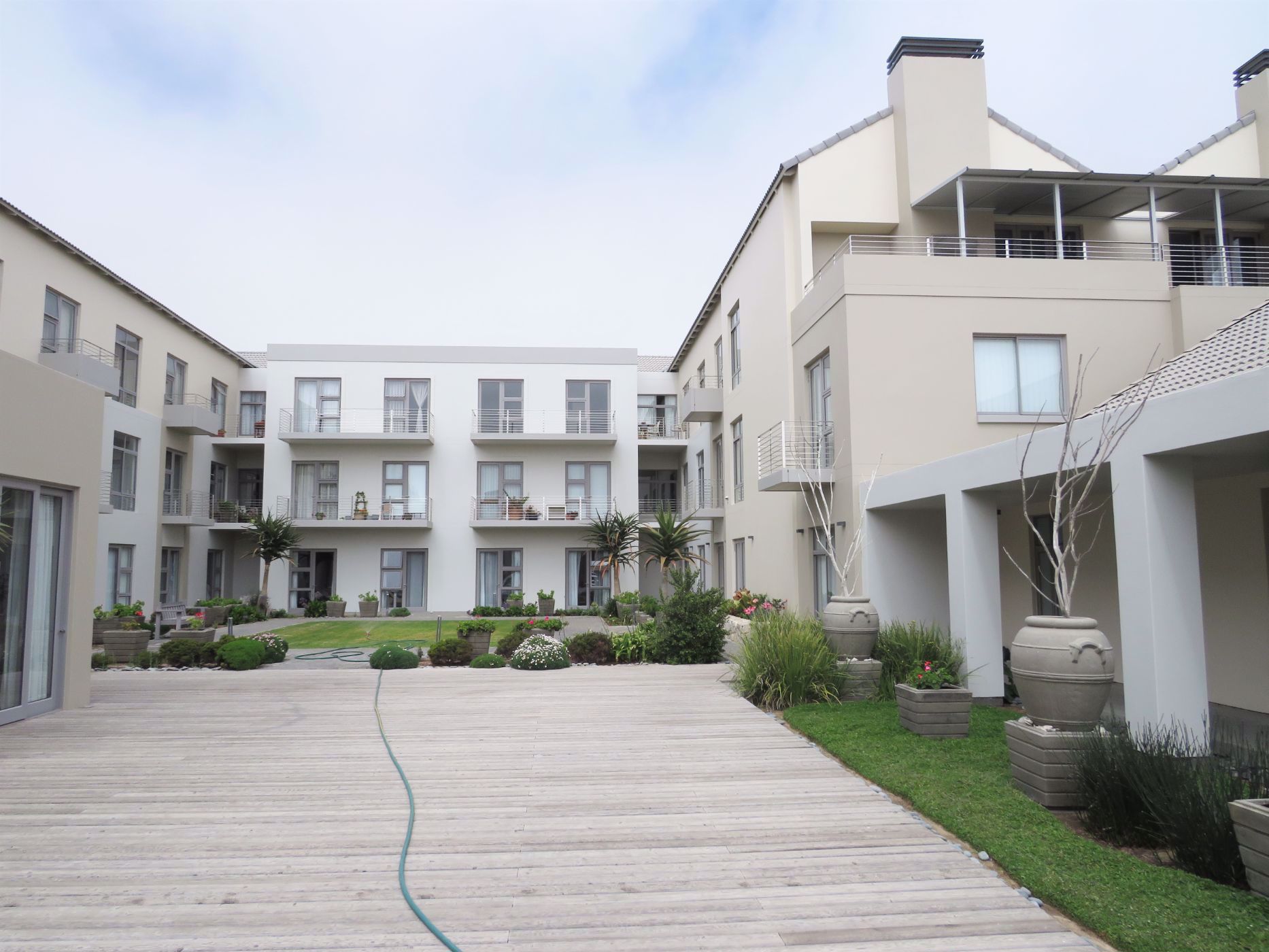 Bachelor retirement apartment sold in Ocean View, Namibia - 3NM1568517