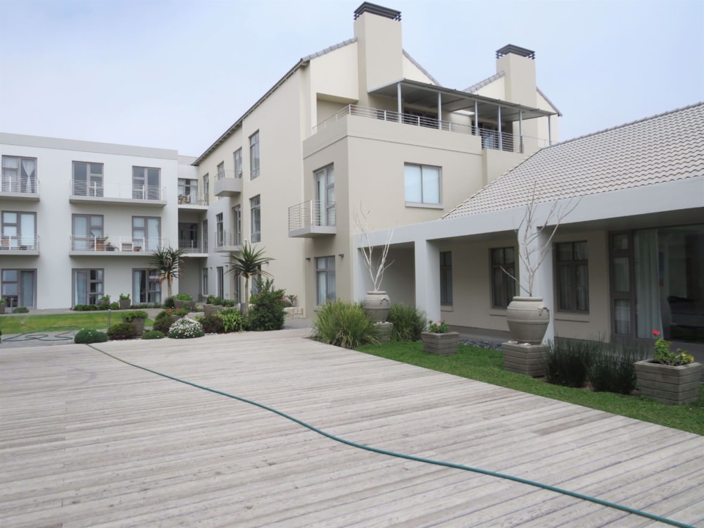 Bachelor retirement apartment sold in Ocean View, Namibia - 3NM1568517