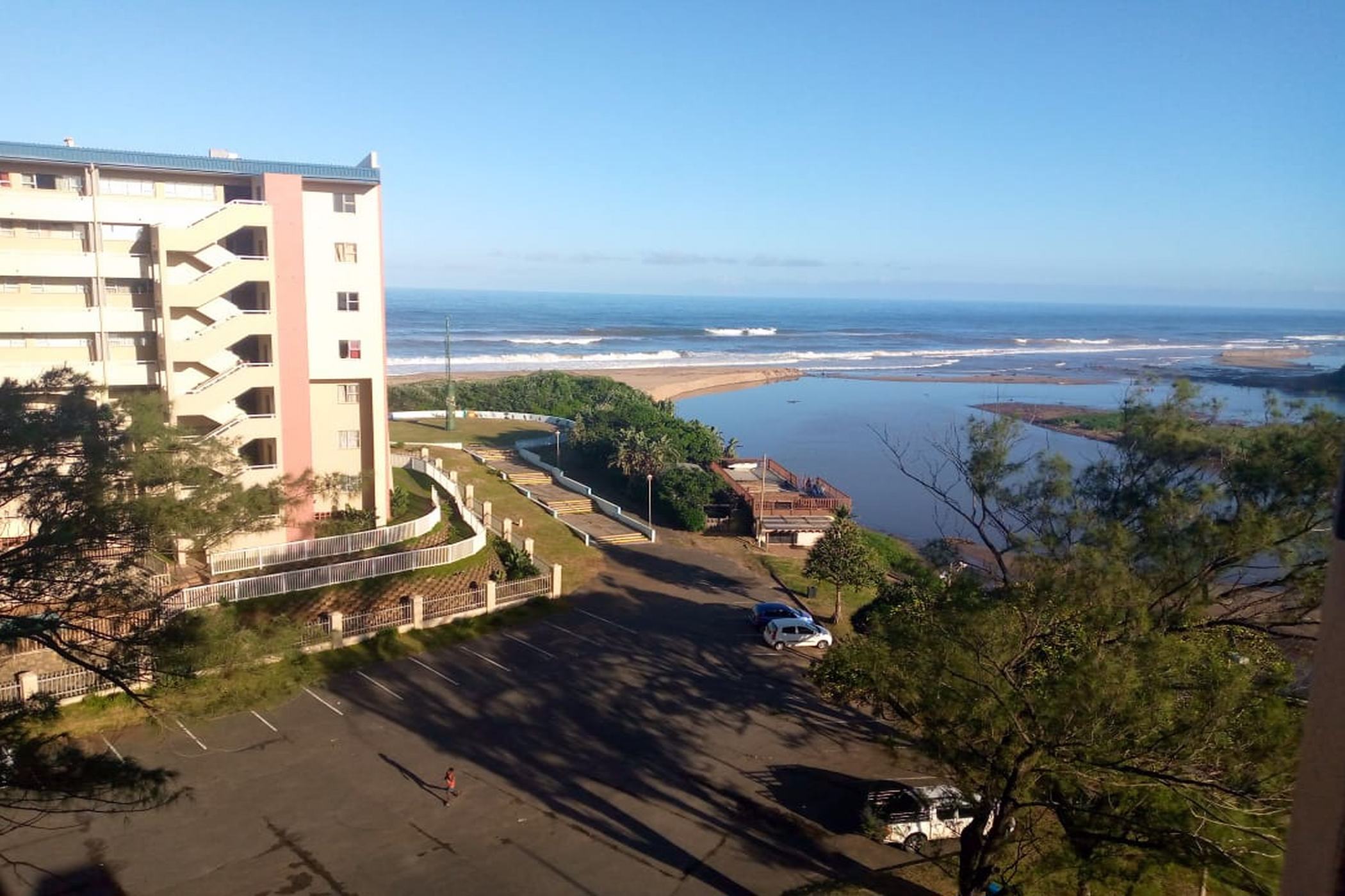 Apartment to rent in Amanzimtoti - 1WB1754743