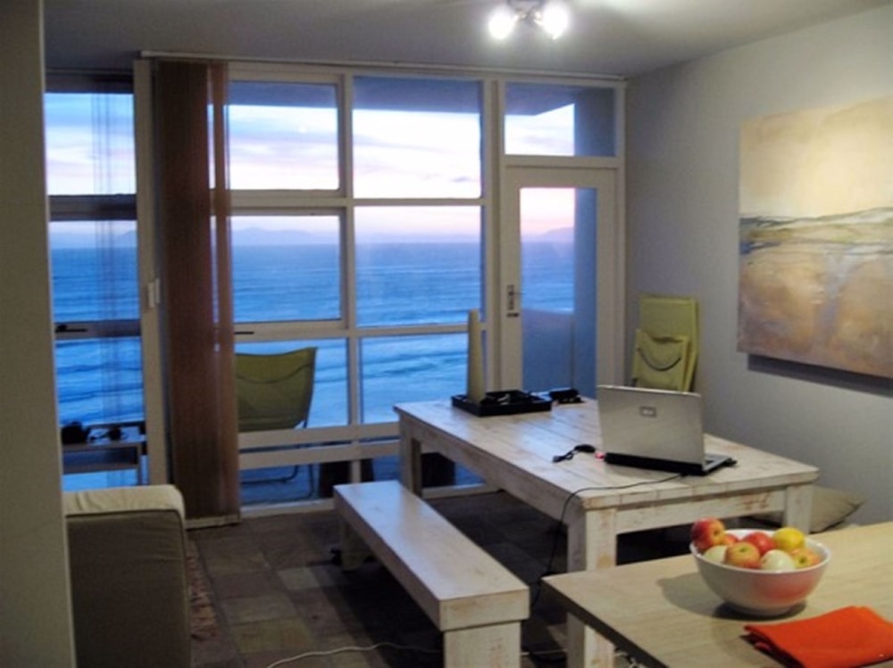 Apartment to rent in Strand North - SW1736069