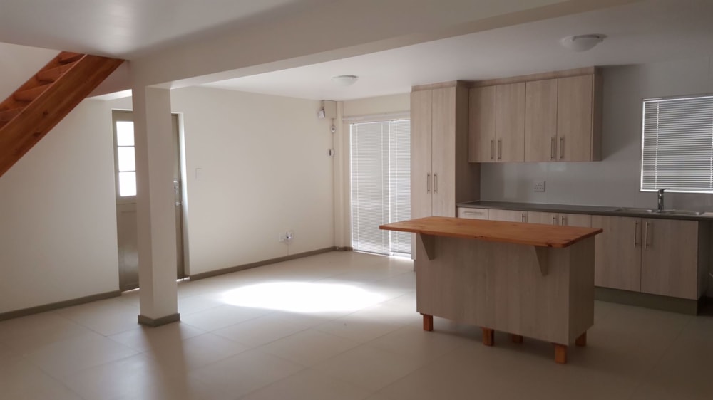 Townhouse to rent in Dalsig, Malmesbury - 1MS1732126