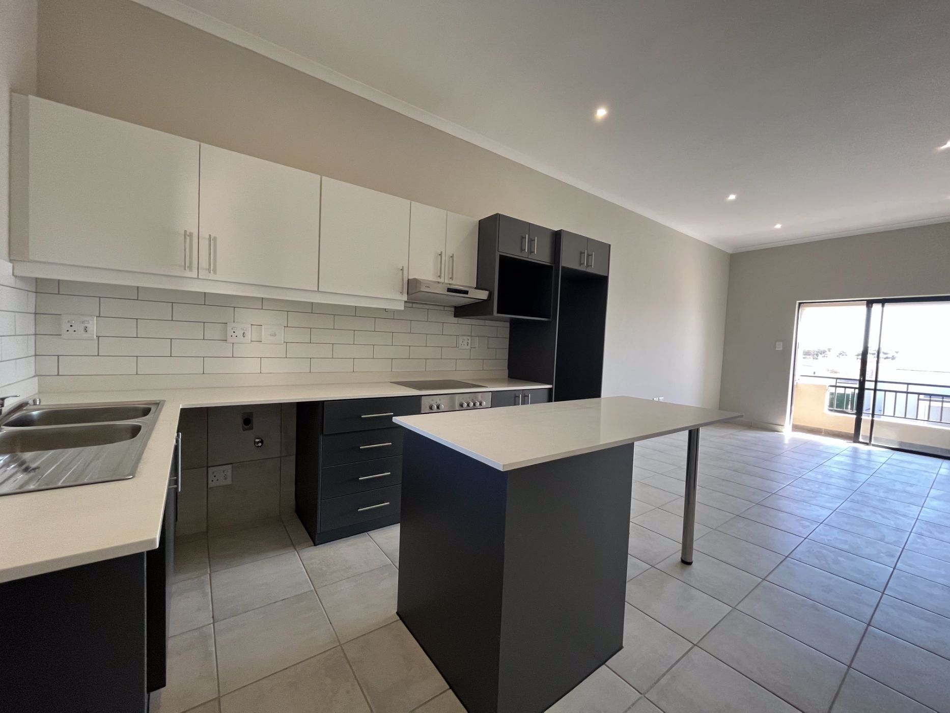 Apartment to rent in Burgundy Estate - 1PLA1735102