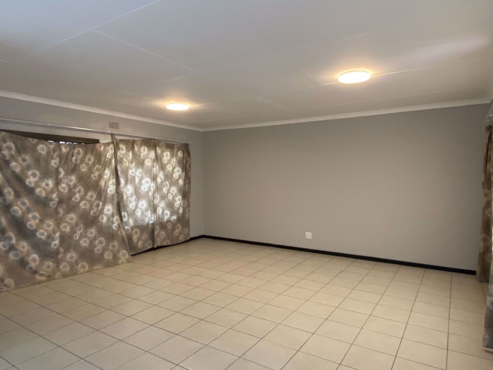 House to rent in Barry Hertzog Park - 1NW1717259 House to rent in Barry Hertzog Park - 1NW1717259