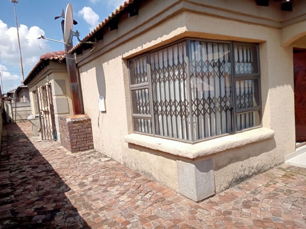 House for sale in Kwa Thema - 1SP1568979