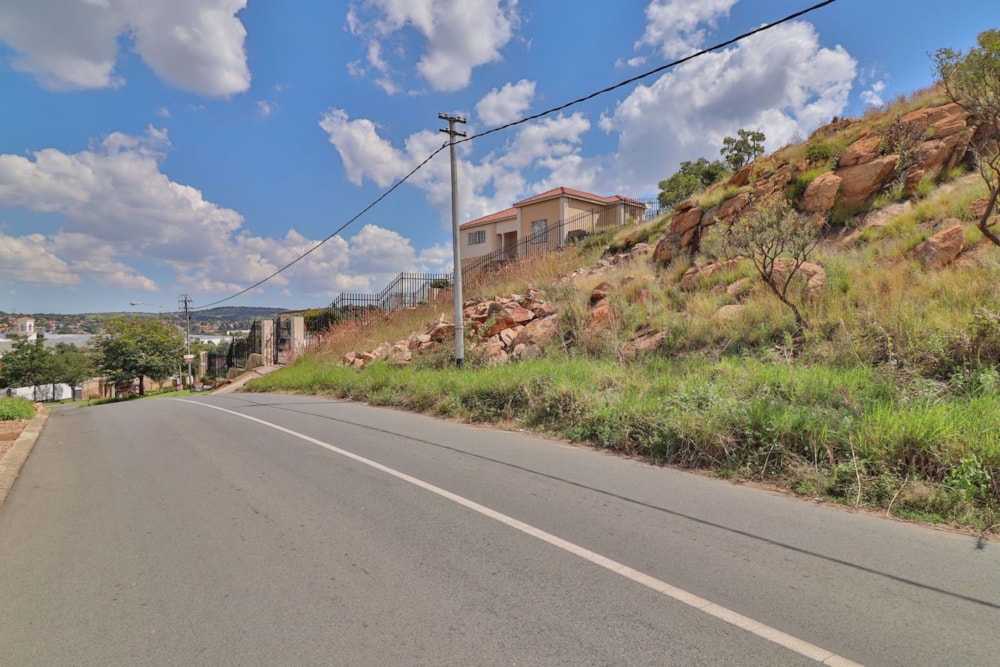 Vacant land for sale in Oakdene, Johannesburg - 1GV1689086