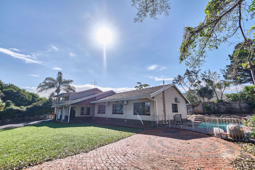 House for sale in Athlone Park - 1WB1696828