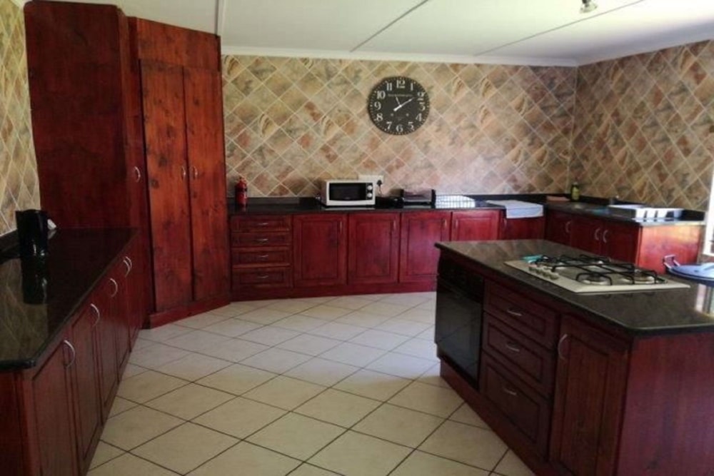 Double-storey house sold in Bazley - 1SI1566493 Double-storey house sold in Bazley - 1SI1566493