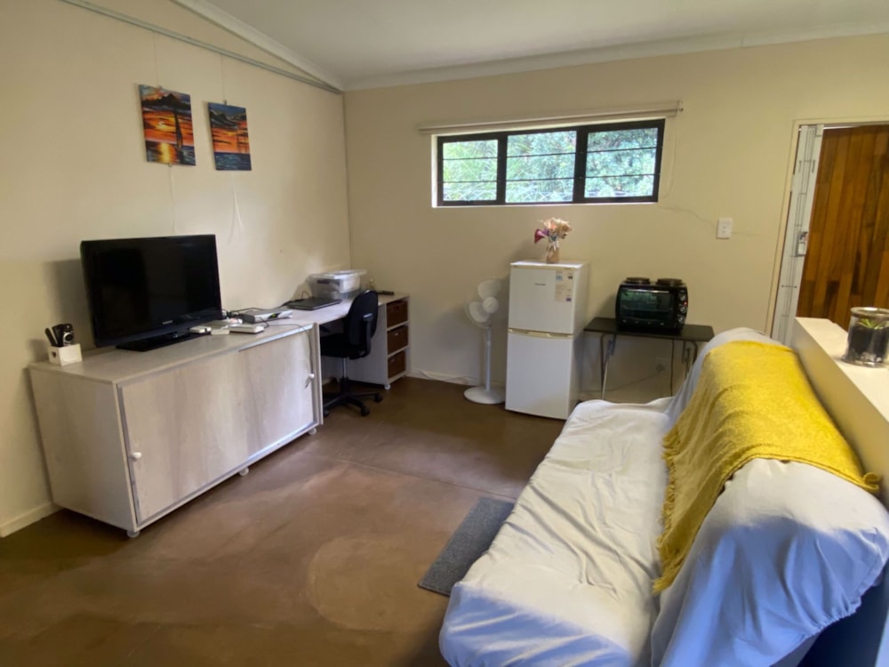 Garden cottage let in Hutten Heights - 1NW1700129 Garden cottage let in Hutten Heights - 1NW1700129