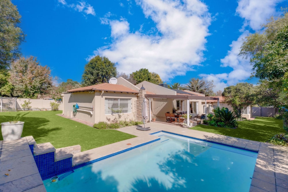 House for sale in Sunninghill Gardens - FW1723047