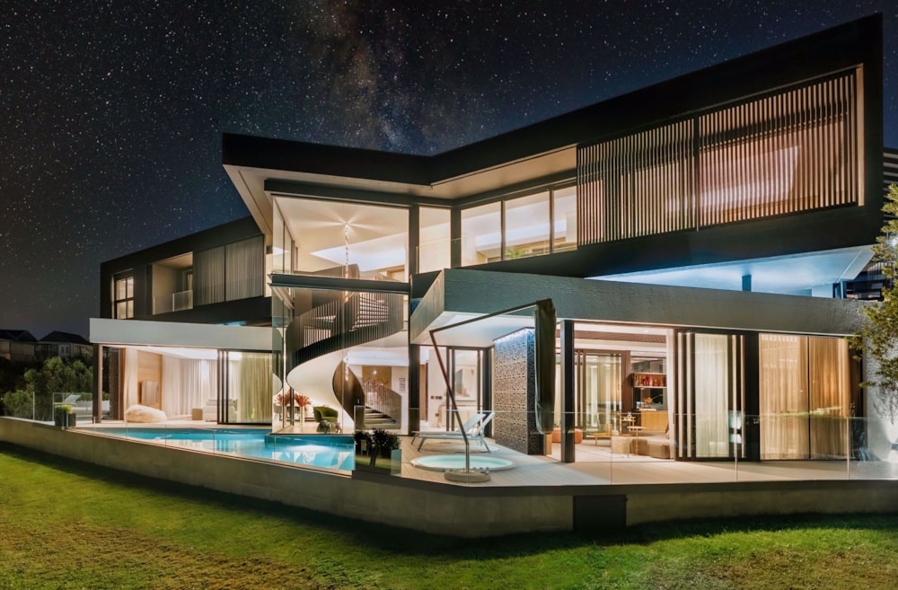 Double-storey house for sale in Steyn City - 1SY1718562 Double-storey house for sale in Steyn City - 1SY1718562