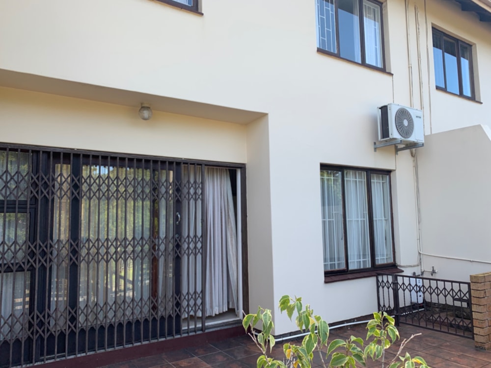 Townhouse let in Riverside, Durban North - 1ND1679442 Townhouse let in Riverside, Durban North - 1ND1679442