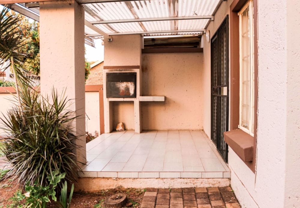 Townhouse to rent in Annlin - MZL1584955