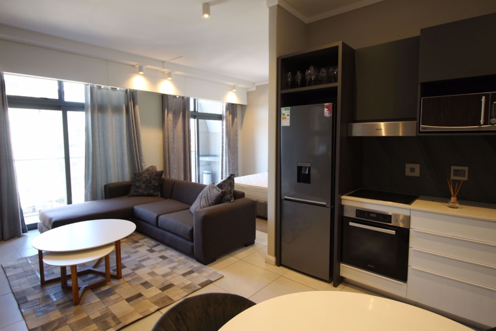 Apartment for sale in Menlyn - PT1699360