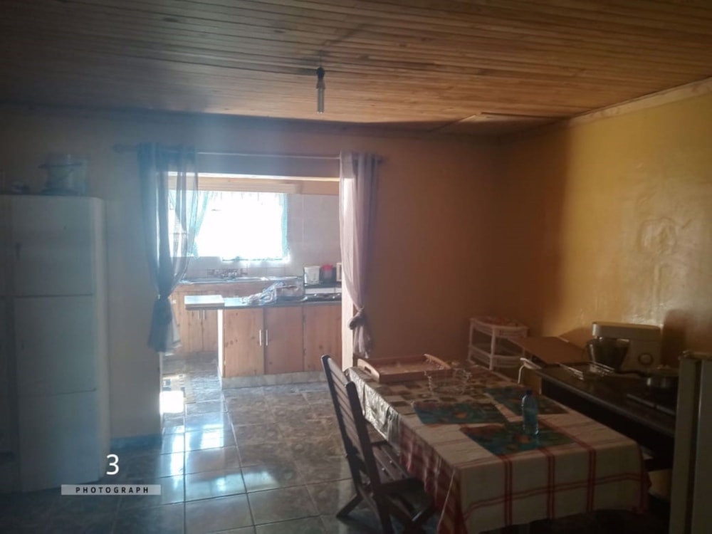 House for sale in Koffiefontein - 1KJ1569340