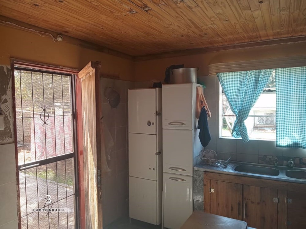 House for sale in Koffiefontein - 1KJ1569340