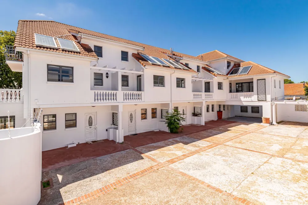 Townhouse to rent in Kenilworth, Cape Town - RBL1729714 Townhouse to rent in Kenilworth, Cape Town - RBL1729714