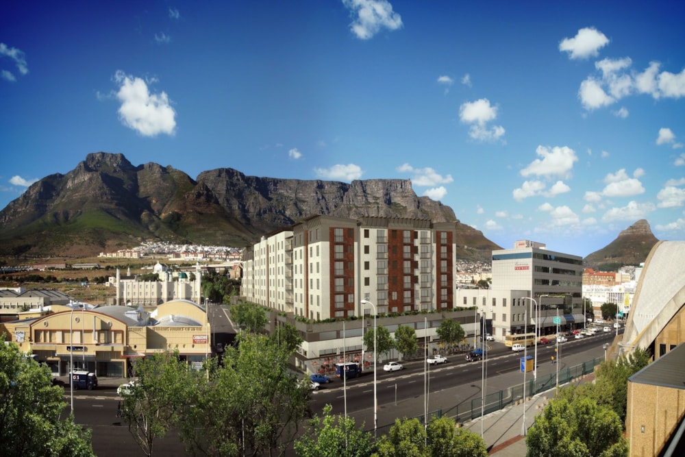 Bachelor apartment to rent in Zonnebloem - CBL1737661