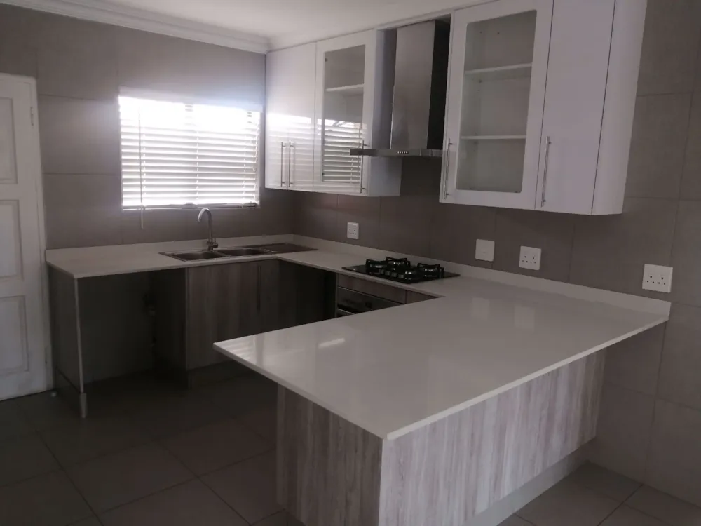Townhouse sold in Helderwyk Estate - 1BJ1593644