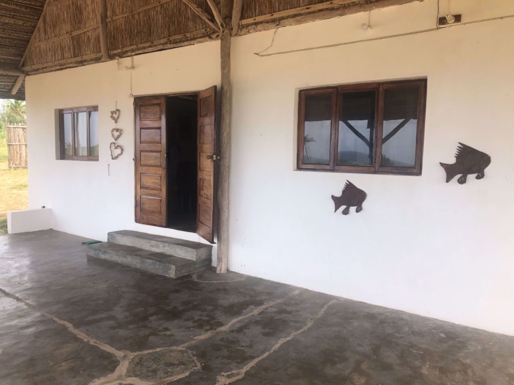 Beach bungalow for sale in Guinjata, Inhambane, Mozambique - 3MQ1570023 Beach bungalow for sale in Guinjata, Inhambane, Mozambique - 3MQ1570023