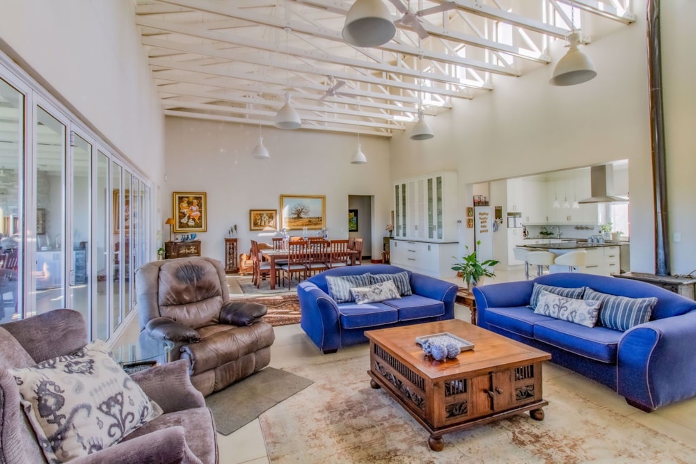 Security estate home for sale in Magalies Golf Estate - 1HR1740270