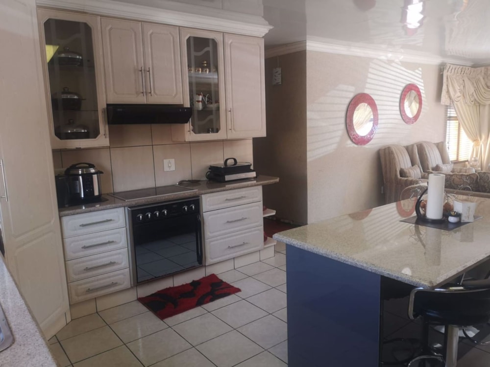 House for sale in Sonneveld - 1BJ1570659 House for sale in Sonneveld - 1BJ1570659