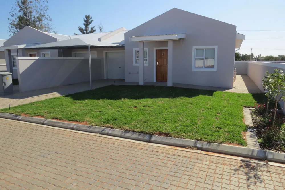 House let in Vredendal - 1NA1736643