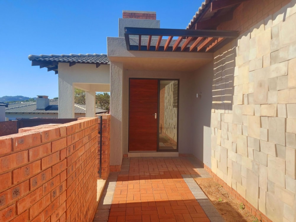 House to rent in Sonheuwel - 1NS1745110
