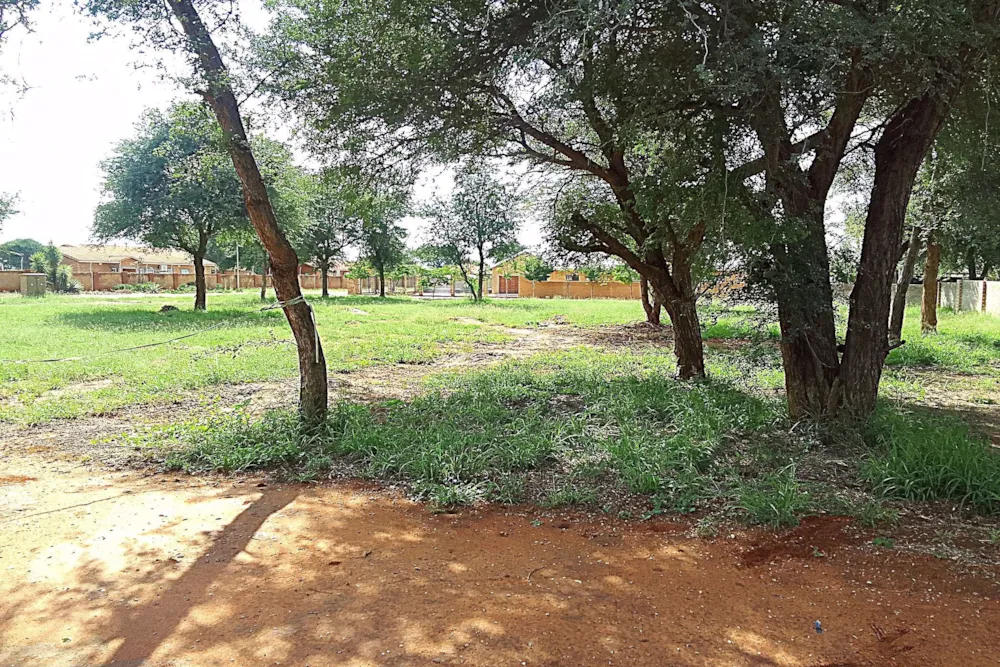 Vacant land for sale in Ellisras (Lephalale) - 1ER1571255 Vacant land for sale in Ellisras (Lephalale) - 1ER1571255