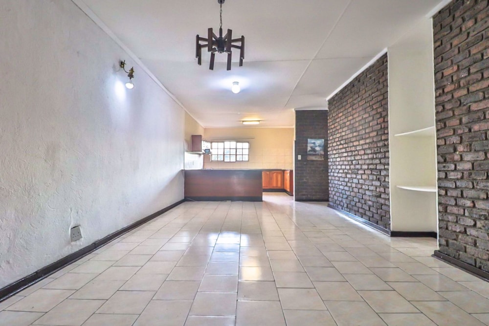 Apartment for sale in White River - 1WR1571333