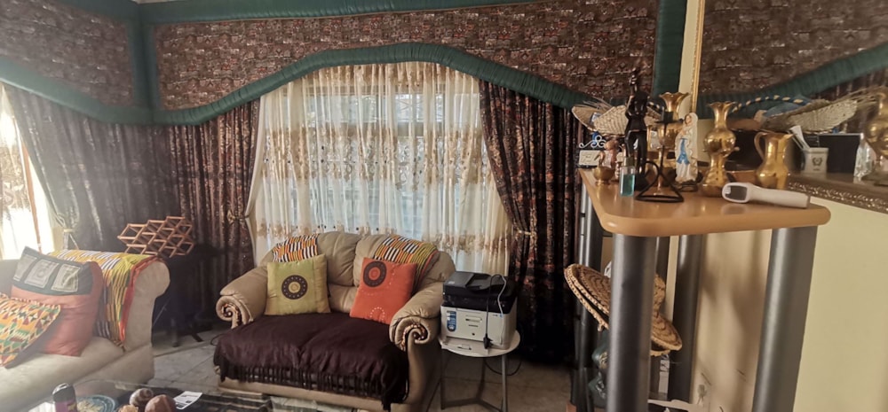 House for sale in King Williams Town (Qonce) - 1MH1571462