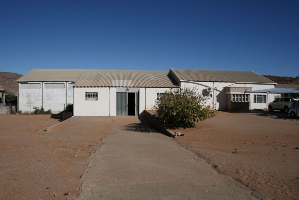 Commercial industrial property let in Springbok - 1NA1700687 Commercial industrial property let in Springbok - 1NA1700687