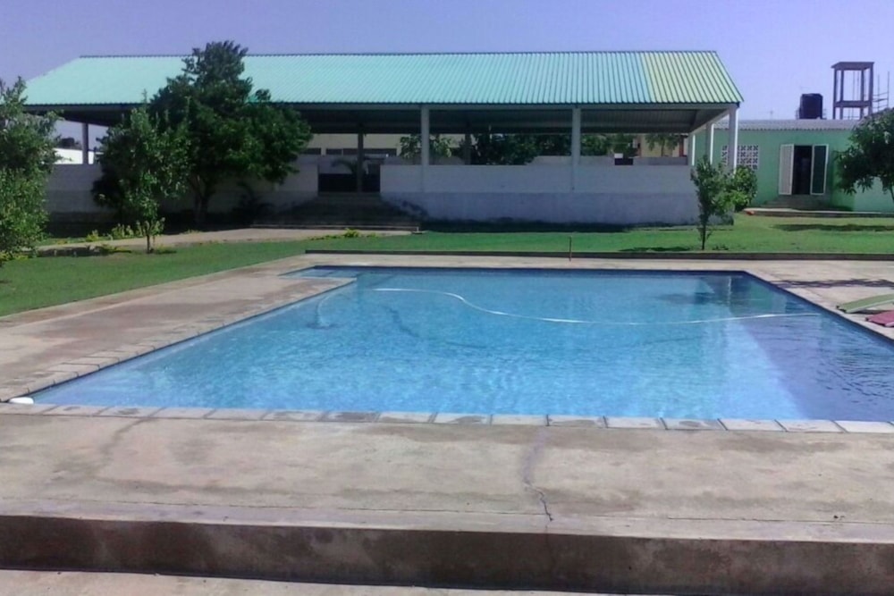 Guesthouse for sale in Marracuene, Mozambique - 3MQ1572288