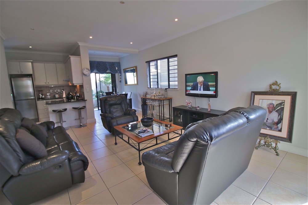 House to rent in Plattekloof - 1PLA1743102 House to rent in Plattekloof - 1PLA1743102