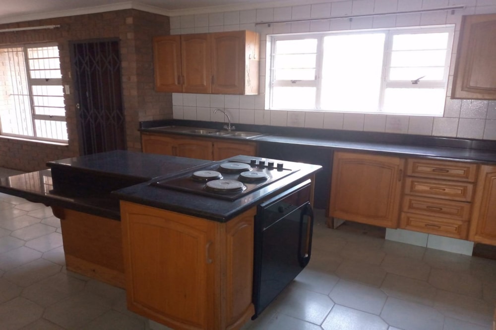 House to rent in Amanzimtoti - 1WB1742861