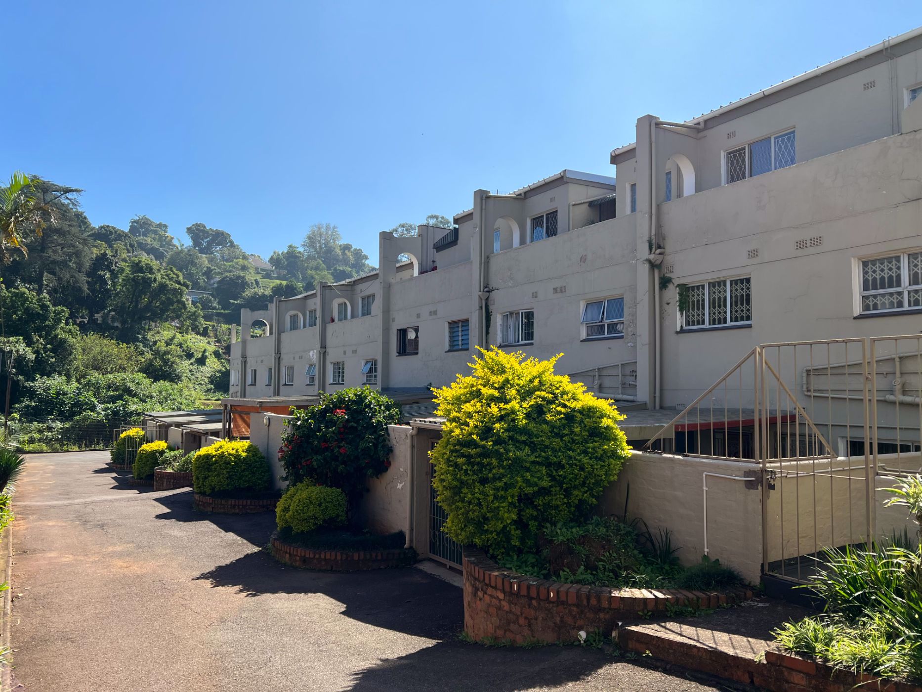 Townhouse for sale in Wembley - 1PM1709665