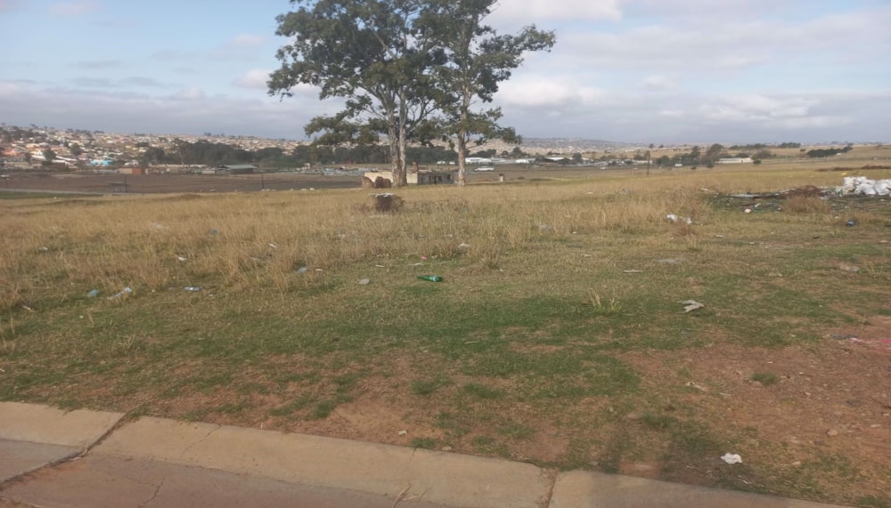 Vacant land for sale in Mthatha - 1MH1571634 Vacant land for sale in Mthatha - 1MH1571634