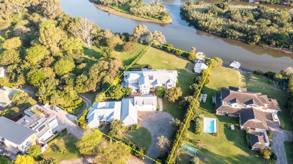 House for sale in Abbotsford, East London - 1ET1571329