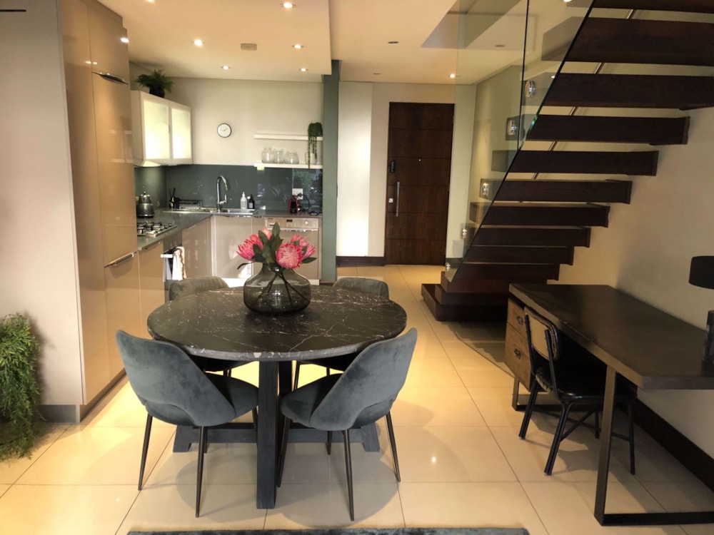 Double-storey apartment to rent in Melrose Arch - HP1710164 Double-storey apartment to rent in Melrose Arch - HP1710164