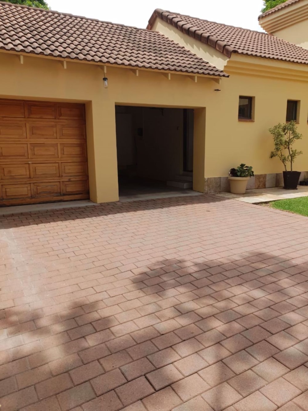 House for sale in Nieuw Muckleneuk - PT1548554 House for sale in Nieuw Muckleneuk - PT1548554