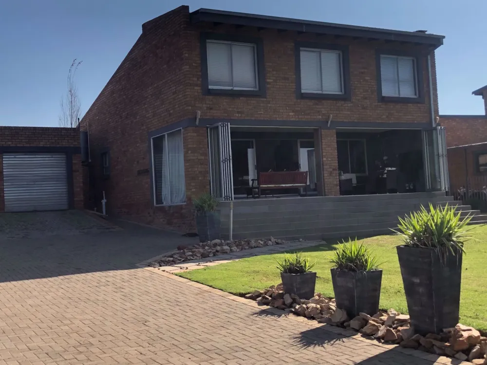House for sale in Summer Place Estate - PRN1569223 House for sale in Summer Place Estate - PRN1569223