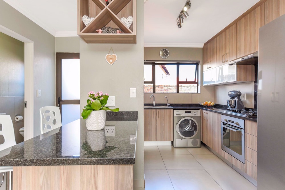 House for sale in Cedar Creek - FW1702486 House for sale in Cedar Creek - FW1702486