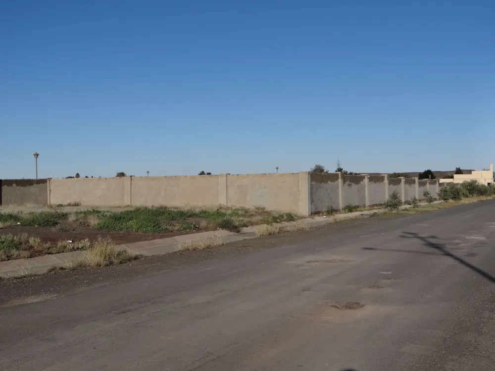 Commercial vacant land for sale in Hospital Hill, Beaufort West - 1KK1424918 Commercial vacant land for sale in Hospital Hill, Beaufort West - 1KK1424918