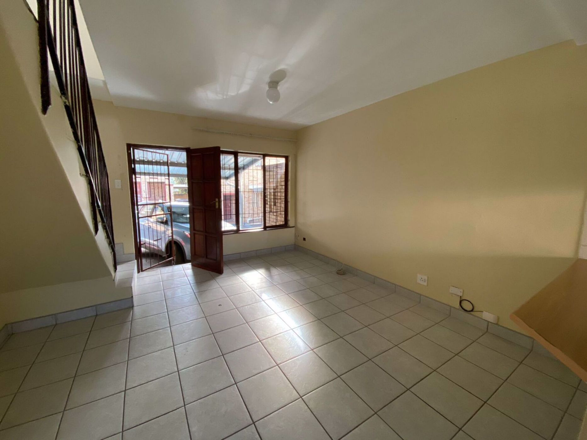 Apartment to rent in Pelham - 1PM1725339