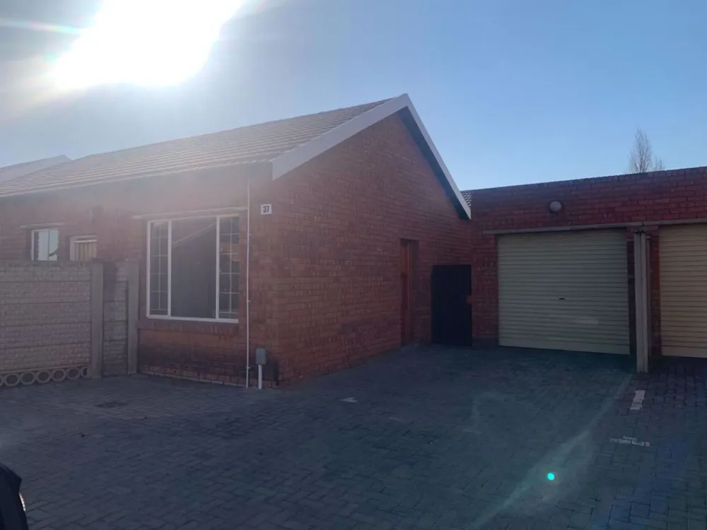 House let in Noordhoek, Bloemfontein - 1BX1717301 House let in Noordhoek, Bloemfontein - 1BX1717301