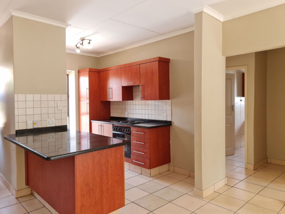 Townhouse for sale in Bendor Park - 1PS1635329