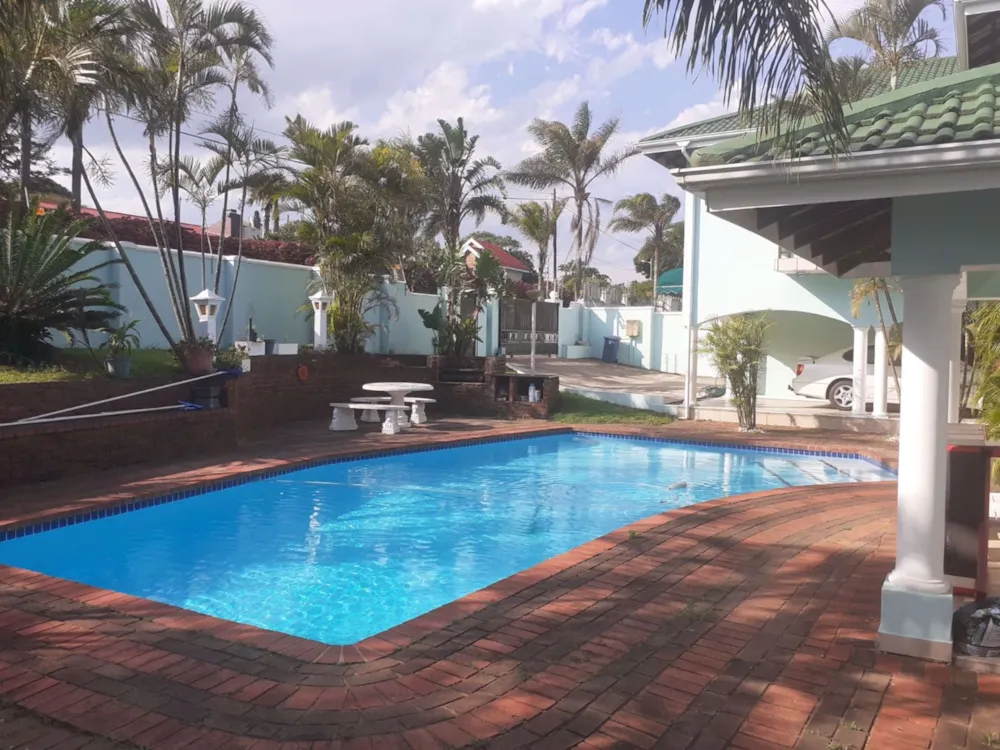 House for sale in uMhlanga Rocks - 1ND1714016 House for sale in uMhlanga Rocks - 1ND1714016