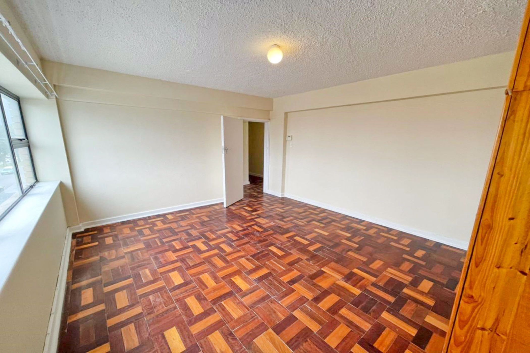 Apartment to rent in Sydenham, Port Elizabeth, Gqeberha - 1PLZ1698902