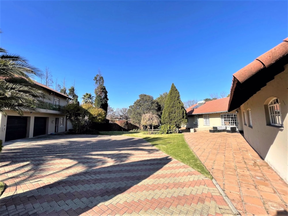 House for sale in John Vorster Park - 1EM1566659